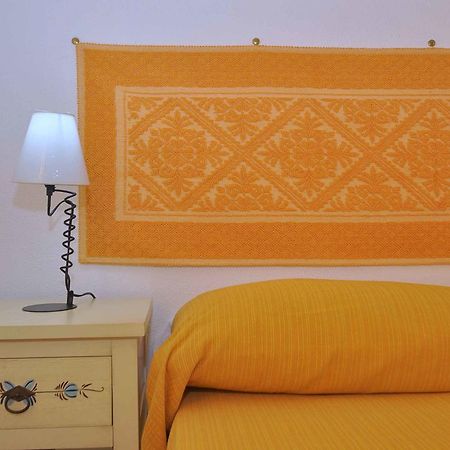 B&B Mare Della Gallura Badesi Buitenkant foto